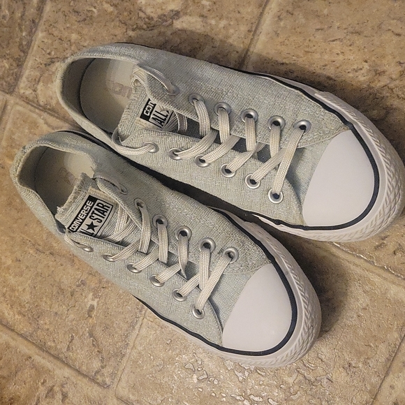 Converse Shoes - Light blue Converse